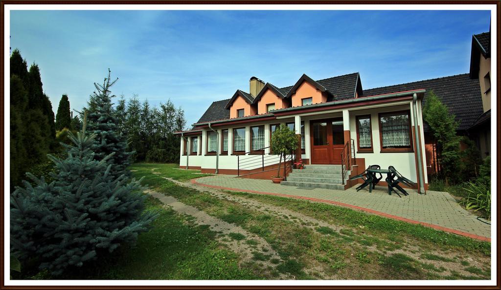 Bed and Breakfast Dworek Jana Bierdzany Екстер'єр фото