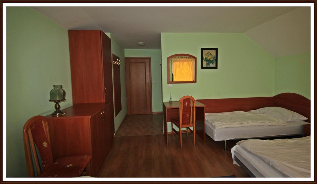 Bed and Breakfast Dworek Jana Bierdzany Номер фото